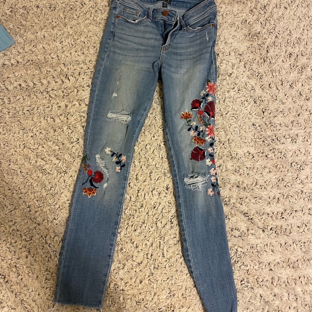 Abercrombie & Fitch Embroidered Jeans